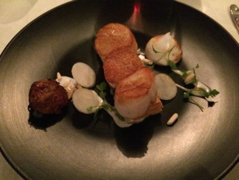 Restaurant Como - Pubs Adelaide 0