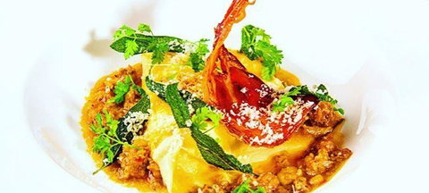 Superdish - Pubs Adelaide 1