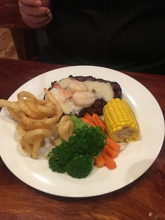 Doveton VIC Pubs Adelaide