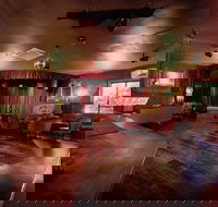 Sooki Lounge - Pubs Adelaide