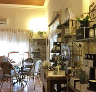 Heathcote House Cafe - Pubs Adelaide