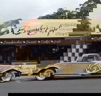 Bromley's On Main - Pubs Adelaide