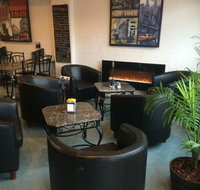 SKYES Cafe  Courtyard - Pubs Adelaide