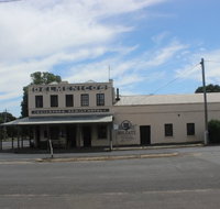 The Guildford Family Hotel - Pubs Adelaide