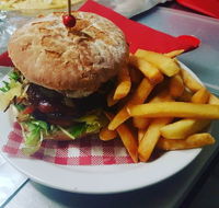 Upper Murray Pizza  Cinema - Pubs Adelaide