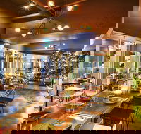 Henrys - Pubs Adelaide