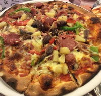 Lizas Woodfired Pizza - Pubs Adelaide