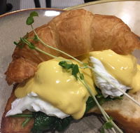 Cafe LeLunar - Pubs Adelaide