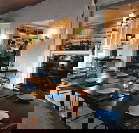 Alma Avalon - Pubs Adelaide