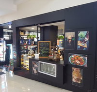 La Plaza Cafe - Pubs Adelaide