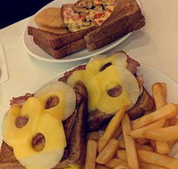 Maddies Cafe - Pubs Adelaide