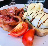 Le Coffee House - Pubs Adelaide