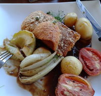 Swill 'N' Grill - Pubs Adelaide