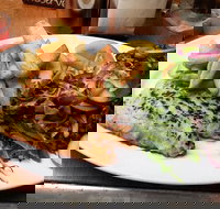 Lifeboat Seafood - Pubs Adelaide