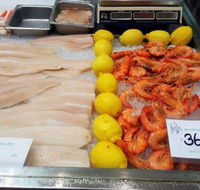 Molly's Seafood - Pubs Adelaide