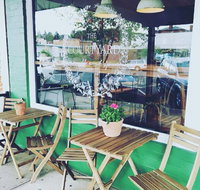 The Courtyard Coffee Shop - Pubs Adelaide