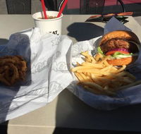 Carl's Jr. - Pubs Adelaide