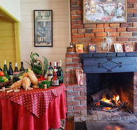 Le Tres Bon - Pubs Adelaide