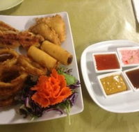 Tong's Thai Restaurant - Pubs Adelaide