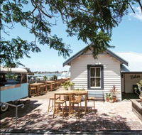 Dulcie's Cottage - Pubs Adelaide