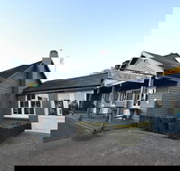 Robertson Inn - Pubs Adelaide