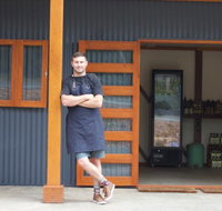 The Hive Berambing - Pubs Adelaide