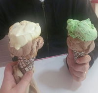 Annie's Old Fashioned Ice Cream Parlour - Pubs Adelaide