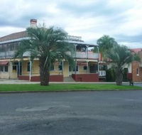 Coach House Inn - Pubs Adelaide