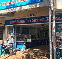 Huskisson ice cream parlour - Pubs Adelaide
