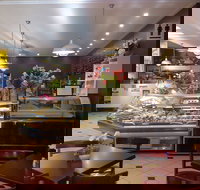 The Roses Cafe - Pubs Adelaide