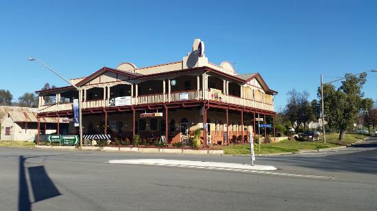 Sharps Creek ACT Pubs Adelaide