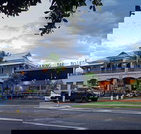 Commercial Hotel Redbank - Pubs Adelaide