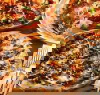 Piccolo Pizza - Camp Hill - Pubs Adelaide