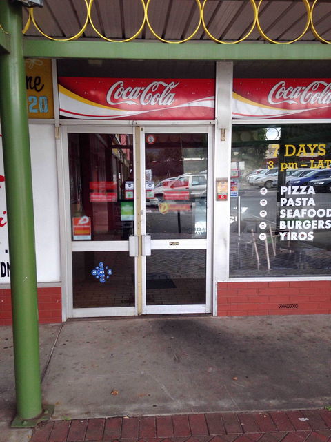 Pizza Capri - Pubs Adelaide 0