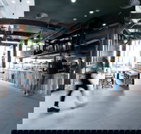 Two Chicks - Pubs Adelaide