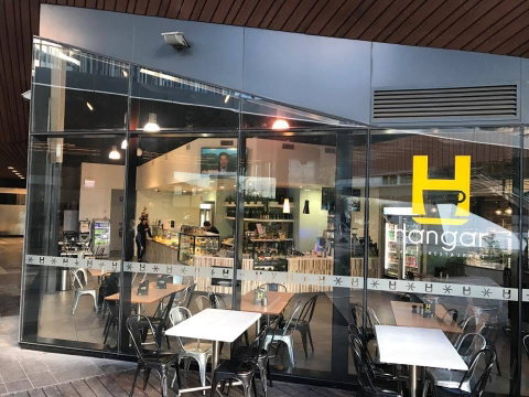Hangar Cafe Restaurant - Docklands - Pubs Adelaide 0