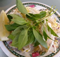 Huong Giang - Pubs Adelaide