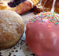 Kenny's Bakery Cafe - Southbank - Pubs Adelaide