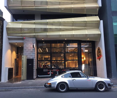 Sloane Ranger - Pubs Adelaide 0