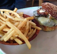The Cove Dining Co - Pubs Adelaide
