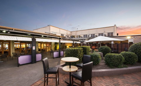 Duo & Co - Pubs Adelaide 0