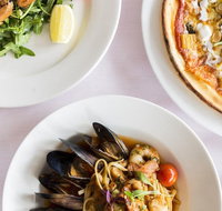 Hala's Cafe - Pubs Adelaide