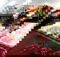 Nanna's Antiques and Cafe - Pubs Adelaide