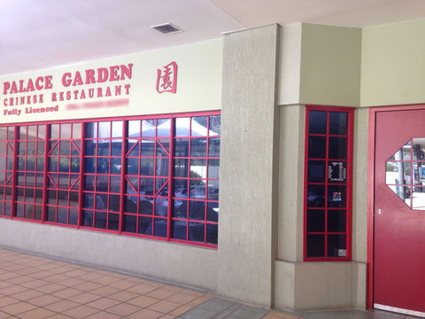 Palace Garden - Pubs Adelaide 0