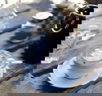 Little Lucky Cafe - Pubs Adelaide