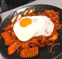 Mamak Botak - Pubs Adelaide