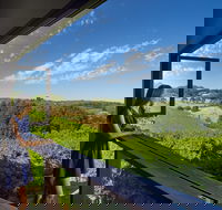 Mt Lofty Ranges Vineyard - Pubs Adelaide