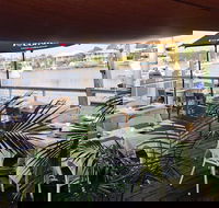 Cathys  Place - Pubs Adelaide