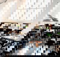 Club Lounge at Circa 1936 - Pubs Adelaide