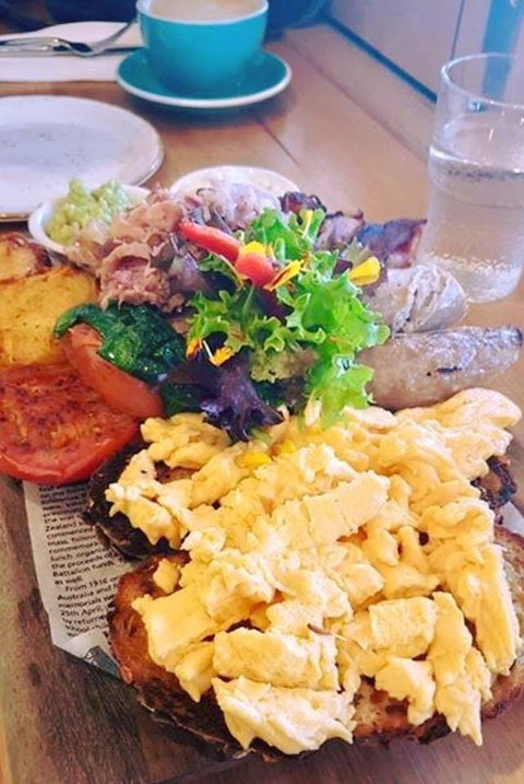 Zelena Cafe Bar And Restaurant - Pubs Adelaide 0